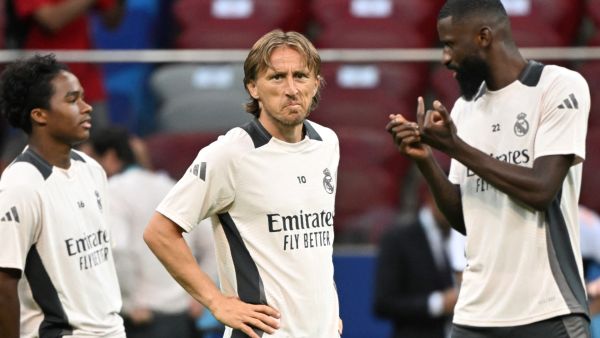 مودريتش يُصر: أريد الاستمرار مع ريال مدريد لموسم آخر
