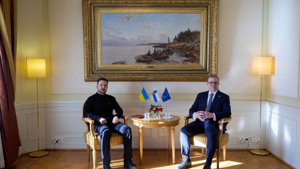 Ukraine's President Volodymyr Zelensky (L) and Finland's Prime Minister Petteri Orpo (R) posing in the Prime Minister's official residence Kesaeranta in Helsinki, during the Ukrainian President's official visit. AFP PHOTO / UKRAINIAN PRESIDENTIAL PRESS SERVICE Ukraine's President Volodymyr Zelensky
