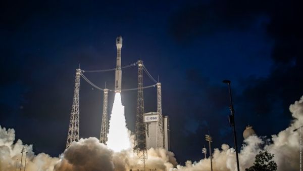 Italian company unveils reusable space rockets