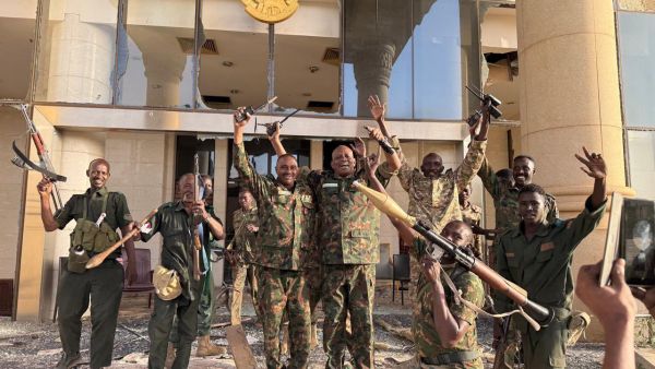 Sudanese army captures presidential palace in major blow to RSF