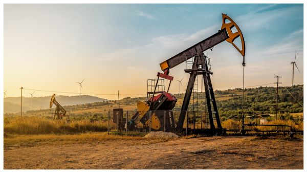 أوبك+: التخفيضات الطوعية في إنتاج النفط سندت استقرار السوق,المصدرshutterstock