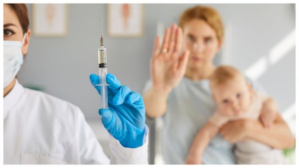 حملة تطعيم للفتيات في تونس تفجر كارثة صحية, المصدر shutterstock
