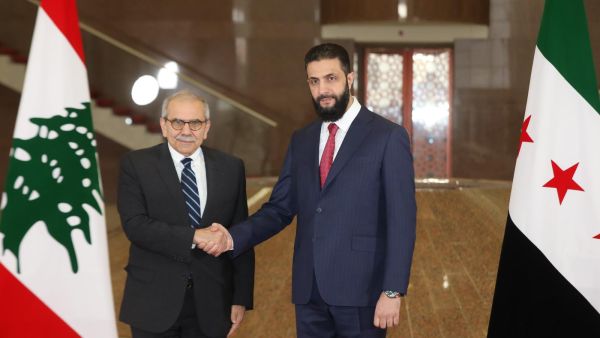 Lebanese PM visits Damascus to reset ties 