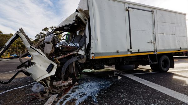 10 Egyptians among 12 killed in Libya’s truck-bus crash
