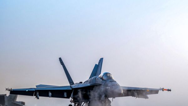 US F-18E jet crashed in Red Sea after towing mishap aboard Truman carrier 