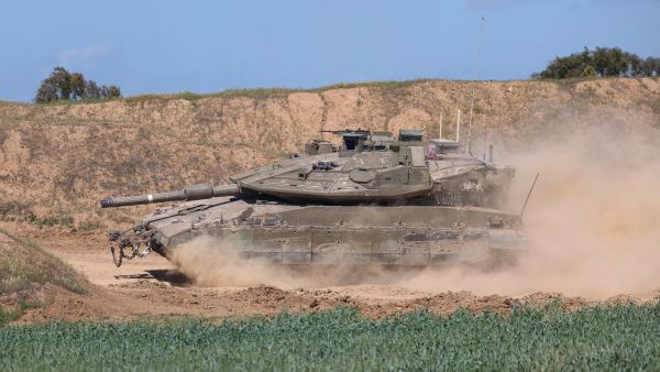 Five Israeli soldiers injured, officer killed in escalating clashes in Gaza