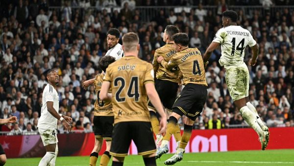 أويارزابال يحتج على هدف ريال مدريد ويؤكد: التسلل كان واضحًا