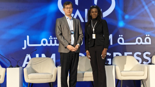 خلال الحدث. المؤسس المشارك لشركة تيكفيا ستيف غاو يحضر مؤتمر آيم 2025 ويدعو إلى استراتيجية جديدة للاحتياطيات المشفرة في الشرق الأوسط