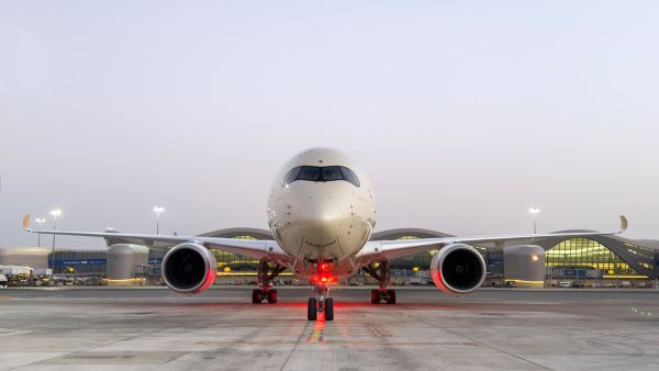 الاتحاد للطيران تستقبل أحدث طائراتها من طراز A350
