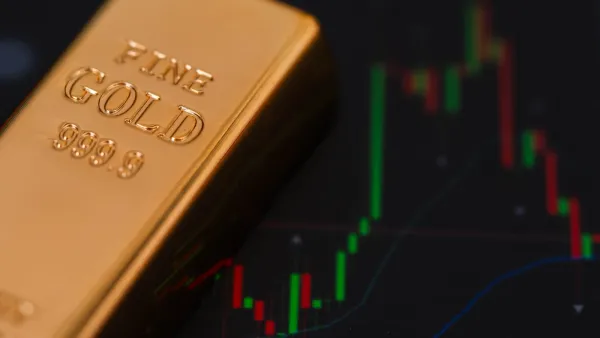 سعر الذهب اليوم.. الأصفر يتألق مع تراجع الدولار وسط ترقب الفائدة