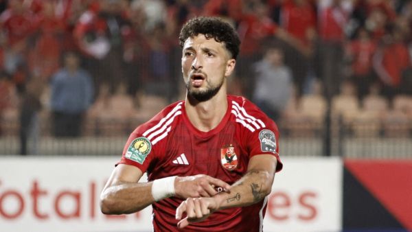 الأهلي بطل الدوري الـ45: سداسية في فاركو و"سوبر هاتريك" خرافي لوسام أبو علي