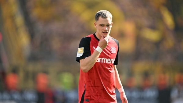 مانشستر سيتي يحسم اتفاقًا بقيمة 100 مليون يورو لضم فلوريان فيرتز