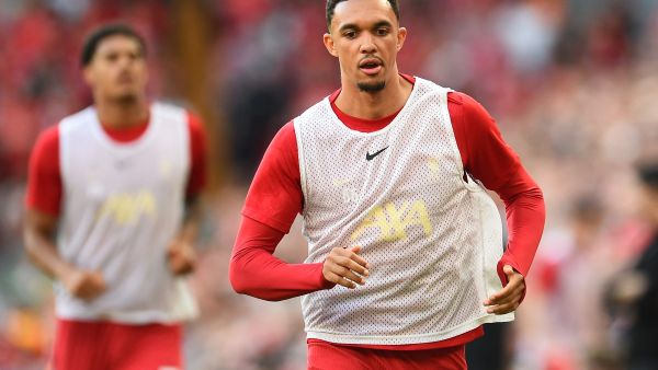 ريال مدريد يطلب إنهاء عقد أرنولد مبكرًا قبل مونديال الأندية