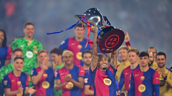 برشلونة يُتوج بموسم استثنائي..أرقام تؤكد الاستحقاق الكامل للقب