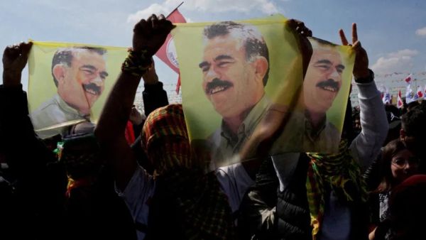 "العمال الكردستاني" يحلّ نفسه بعد أكثر من 40 عاما من الصراع مع تركيا 