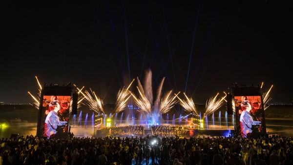 Yas Island Celebrates Announcement of Disney Theme Park Resort with a Record-Breaking Drone Show, Landmark Illuminations, Live Performances and Fireworks Spectacular