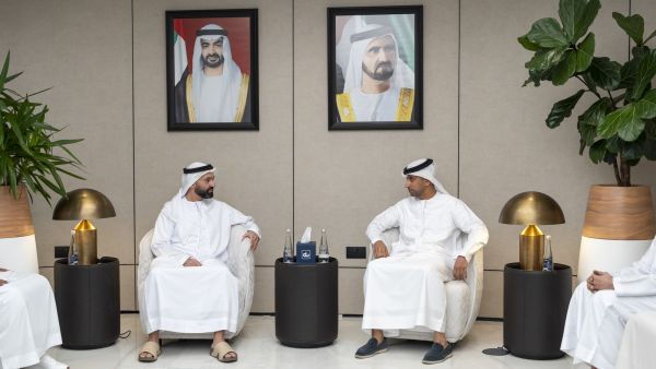 خلال الحدث حكومة الفجيرة الرقمية تزور مقر "دو" للاطلاع على أحدث التقنيات المستقبلية وفرص التحول الرقمي