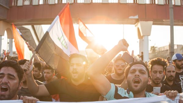 صرخة المتقاعدين تهز بغداد.. 5 مطالب تنشد الإنصاف بعد طول صبر