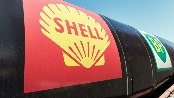 Shell considers potential acquisition of BP