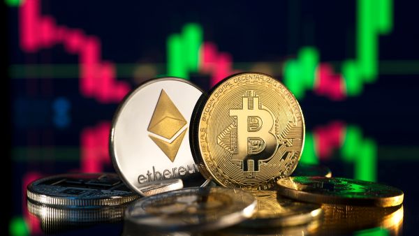 أسعار العملات المشفرة مقابل الدولار اليوم الأربعاء 28 مايو 2025