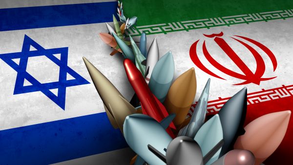 إسرائيل تخطط لضرب المنشآت النووية الإيرانية