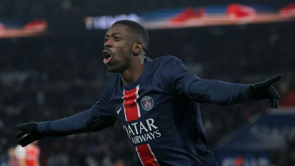 من برشلونة إلى القمة..ديمبيلي يُحقق كل شيء مع باريس في موسم للتاريخ (Photo by Thomas SAMSON / AFP) من برشلونة إلى القمة..ديمبيلي يُحقق كل شيء مع باريس في موسم للتاريخ