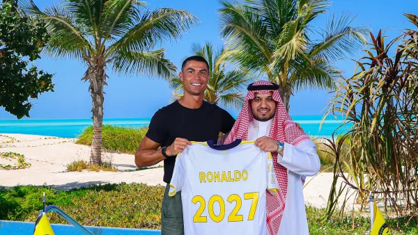 Cristiano Ronaldo extends Al Nassr contract to 2027 with €400M salary
