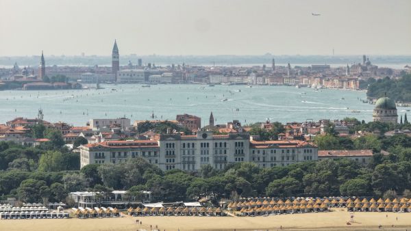 Coima, in Partnership With Eagle Hills, Agrees Deal With Banks to Unlock €200m Restoration of Iconic Venice Hotel
