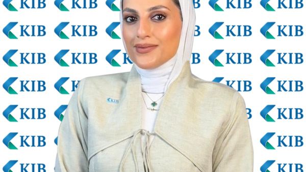 KIB sponsored Ishraqat Amal 10 Festival and was awarded for its community contribution