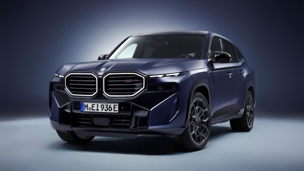 New BMW XM options: maximum exclusivity and breathtaking performance