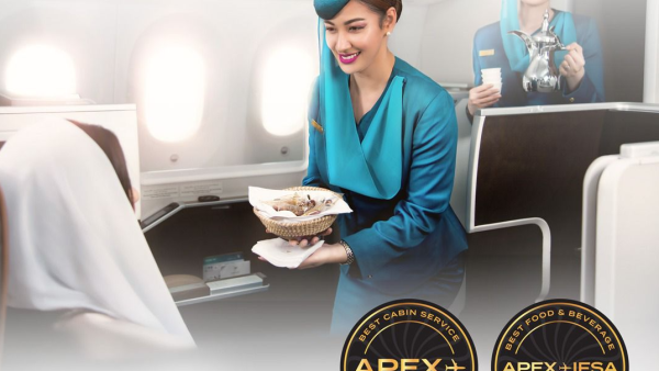Oman Air Honoured with Two APEX 2025 Awards for Best Food & Beverage and Best Cabin Service in the Middle East