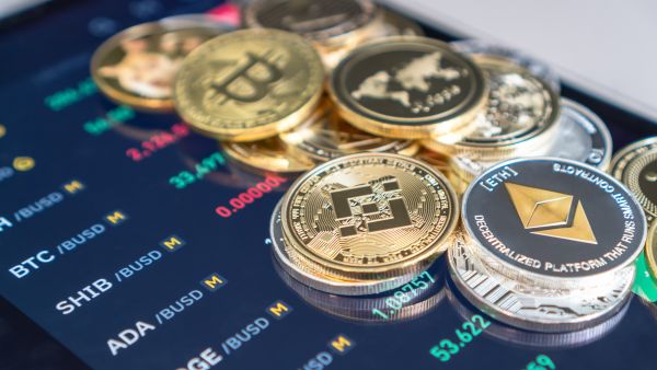 أسعار العملات المشفرة مقابل الدولار اليوم الإثنين 23 يونيو 2025