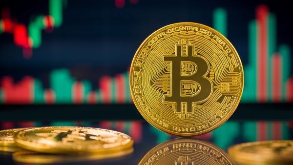 أسعار العملات المشفرة مقابل الدولار اليوم الأحد 15 يونيو 2025