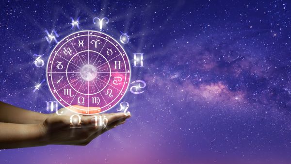 توافق برج السرطان مع برج الثور في الحب