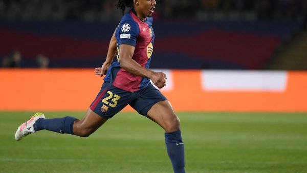 مانشستر سيتي يطرق باب برشلونة من أجل كوندي