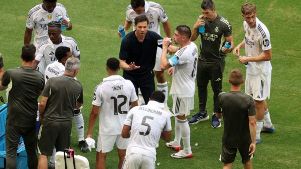 أسماء غير متوقعة على قائمة البيع في ريال مدريد هذا الصيف