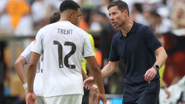 ريال مدريد يجهز 150 مليون يورو لضم ثنائي دفاعي فرنسي
