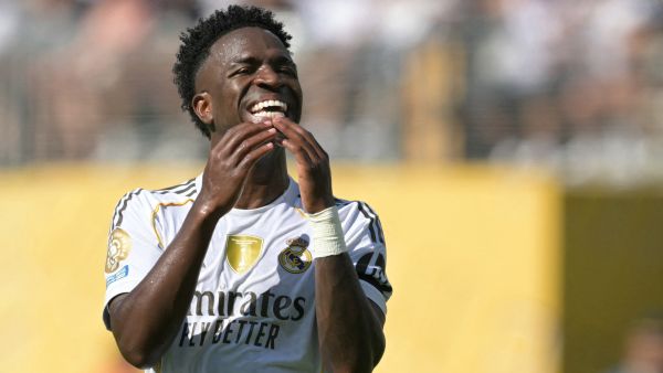 ريال مدريد يصطدم بعقبة مالية في مفاوضات تجديد عقد فينيسيوس جونيور