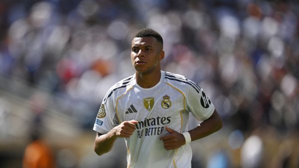 مبابي يحصل على القميص رقم 10 في ريال مدريد بعد رحيل مودريتش