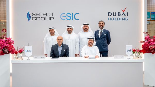 Dubai Holding Enters Strategic Agreement with Select Group to Develop Landmark Projects at Palm Jebel Ali and Dubai Design District