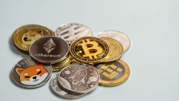 أسعار العملات المشفرة مقابل الدولار اليوم الأحد 20 يوليو 2025