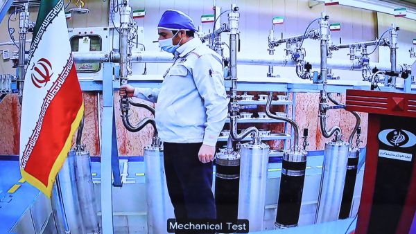 Tehran to halt nuclear enrichment if U.S. lifts sanctions, says Iranian official