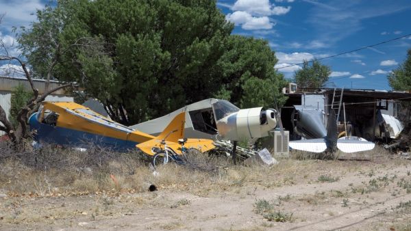 Four killed in plane crash in Arizona.