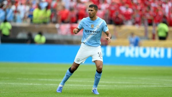 مانشستر سيتي يُحضّر عرضًا خياليًا لـ رودري لقطع الطريق على ريال مدريد
