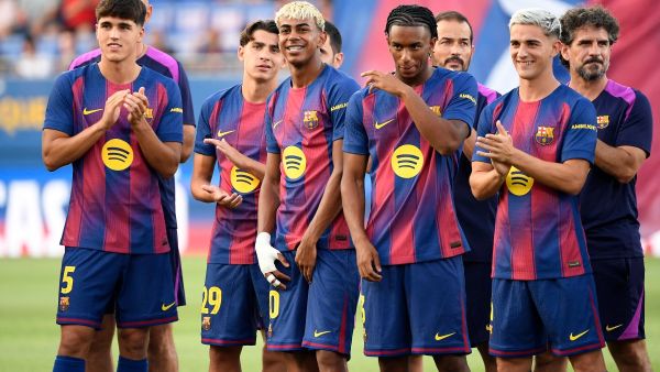 برشلونة يودع نجمًا دفاعيًا: هيكتور فورت يغادر بعد مباراة مايوركا