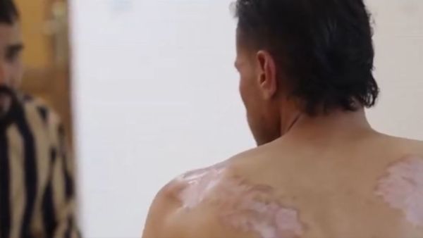 Former Sednaya prisoner confronts jailer who tortured him for years