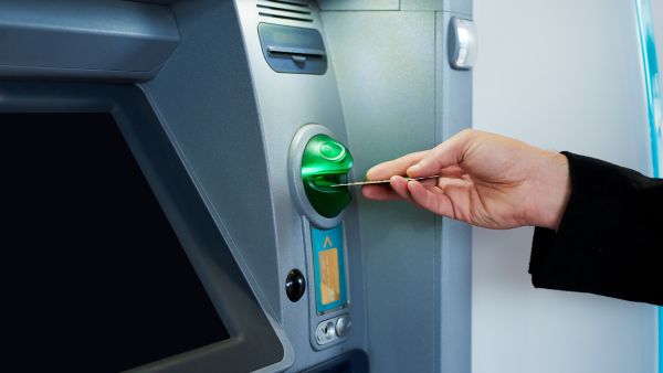 بنوك العراق..فرض العقوبات تلقائيًا