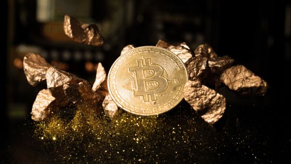 أسعار العملات المشفرة مقابل الدولار اليوم الثلاثاء 12 أغسطس 2025