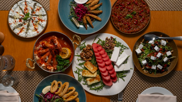 Savour a Mouthwatering Seafood Feast at Meze in DoubleTree by Hilton Resort & Spa Marjan Island