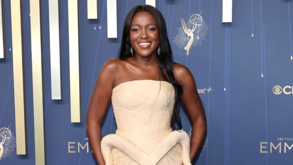 كريس مارشال في حفل جوائز Emmys 2025
